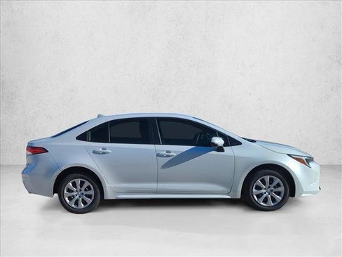 Certified 2026 Toyota Corolla LE FWD image 4