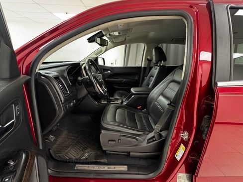 Used 2019 GMC Canyon Denali image 10