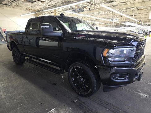 Used 2024 RAM 2500 Big Horn w/ Night Edition AWD/4WD image 7