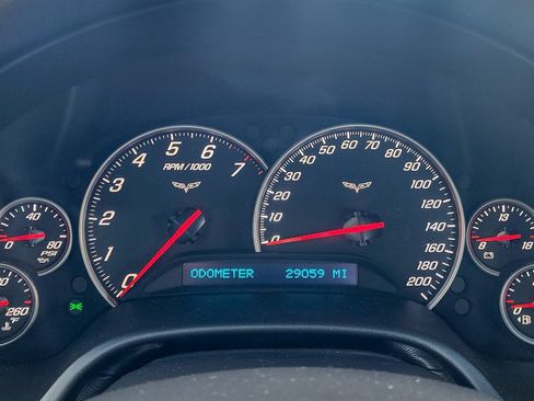 Used 2012 Chevrolet Corvette Grand Sport w/ 3LT Preferred Equipment Group RWD image 21