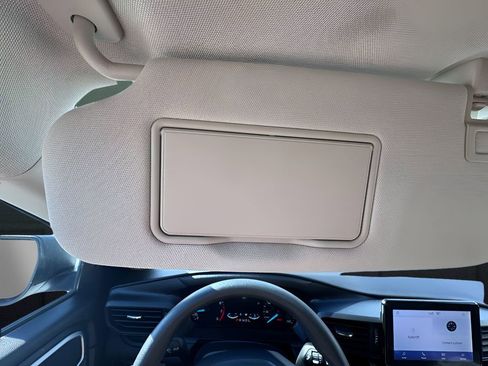 Used 2023 Ford Explorer 4WD image 20