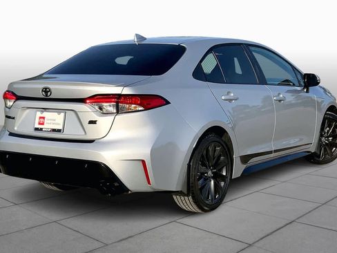 Used 2026 Toyota Corolla SE image 13