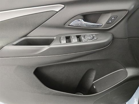 Used 2023 Chevrolet Bolt LT image 22