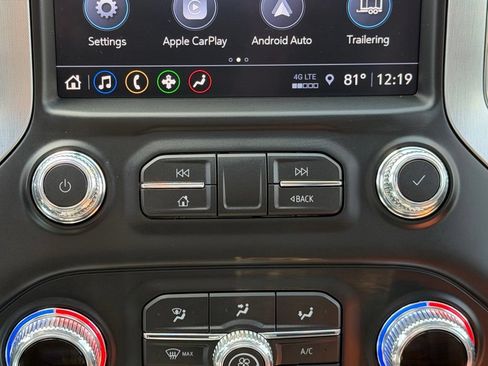 Used 2021 GMC Sierra 1500 SLT w/ SLT Convenience Package AWD/4WD image 12