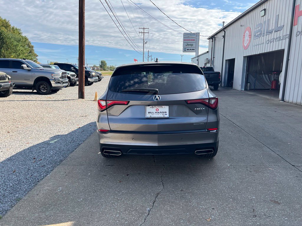 Used 2022 Acura MDX w/ Technology Package AWD/4WD image 6