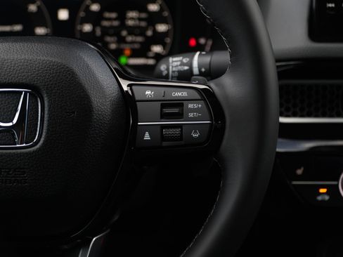 Used 2025 Honda Civic Sport Touring image 23