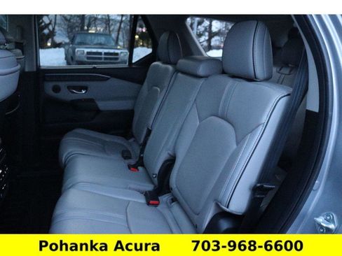 Used 2023 Honda Pilot Elite image 25