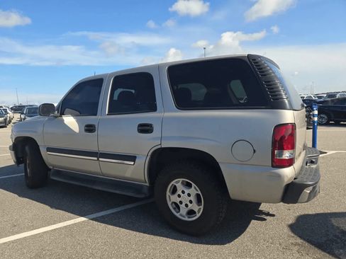 Used 2005 Chevrolet Tahoe LS w/ Preferred Equipment Group RWD image 2