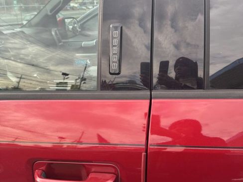 Used 2017 Ford F150 Lariat image 5