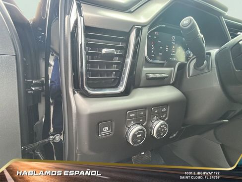 New 2026 GMC Sierra 2500 Denali w/ Denali Reserve Package image 18