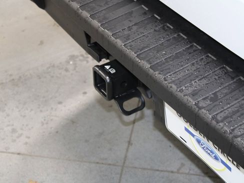 New 2025 Ford Maverick XL w/ Equipment Group 101A image 15