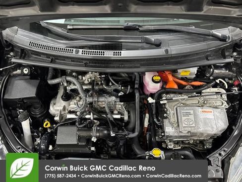 Used 2015 Toyota Prius C One FWD image 32