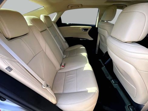 Used 2014 Toyota Avalon XLE Touring FWD image 20