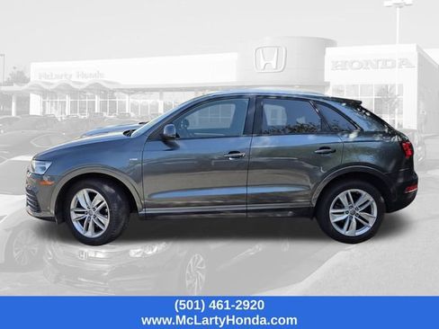 Used 2018 Audi Q3 2.0T Premium w/ Convenience Package FWD image 2