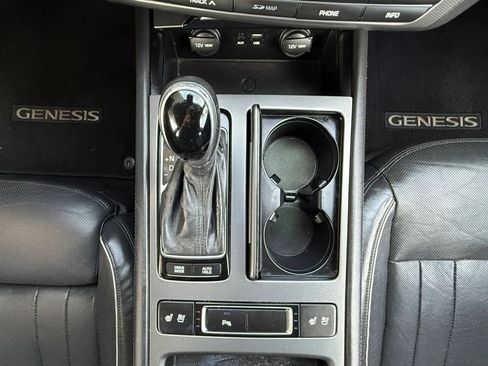 Used 2015 Hyundai Genesis 5.0 RWD image 45