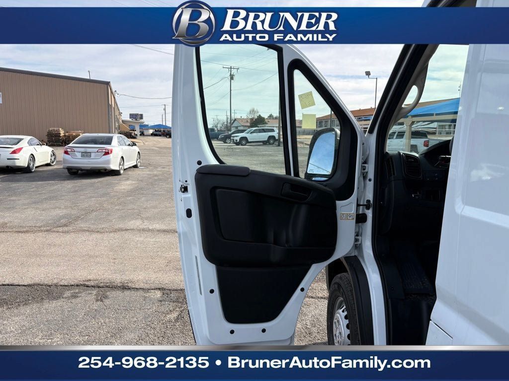 New 2026 RAM ProMaster 2500 w/ Convenience Group FWD image 12