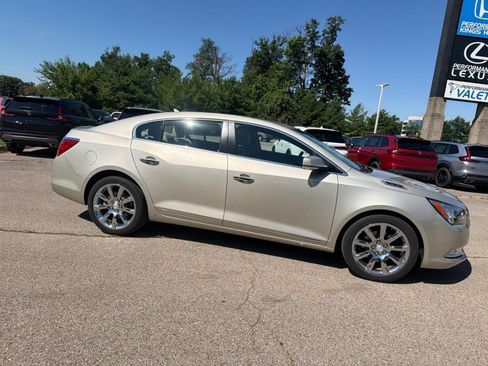 Used 2014 Buick LaCrosse Premium w/ Driver Confidence Package FWD image 9