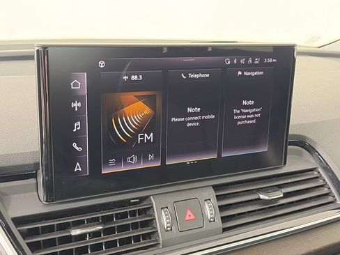 Used 2024 Audi Q5 2.0T Premium Plus AWD/4WD image 19