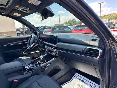 Used 2024 Kia Telluride SX Prestige X-Pro AWD/4WD image 45