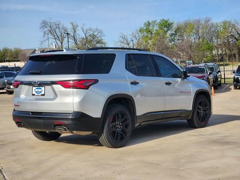 Used 2022 Chevrolet Traverse Premier w/ Redline Edition image 7