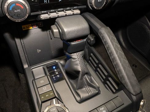 Used 2025 Toyota 4Runner TRD Off-Road image 17