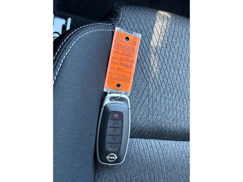 New 2026 Nissan Rogue SV image 22