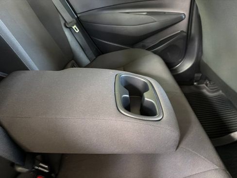 Used 2023 Toyota Corolla LE FWD image 28