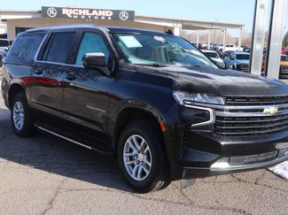 Used 2023 Chevrolet Suburban LT video 1