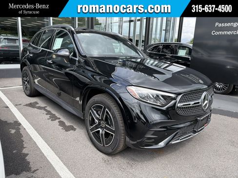 Used 2026 Mercedes-Benz GLC 300 4MATIC image 1
