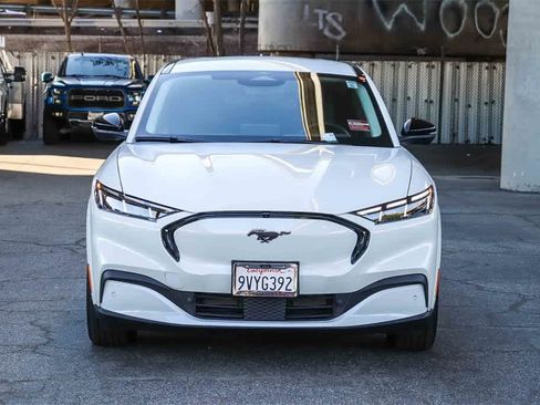 Used 2025 Ford Mustang Mach-E Premium image 2