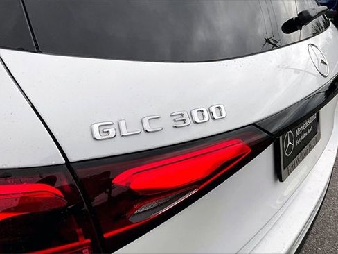 New 2026 Mercedes-Benz GLC 300 image 15