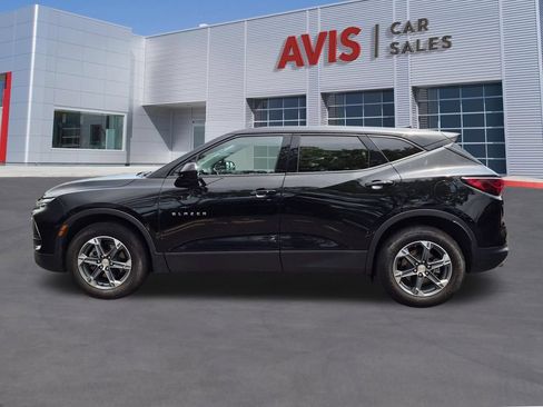 Used 2025 Chevrolet Blazer LT AWD/4WD image 10