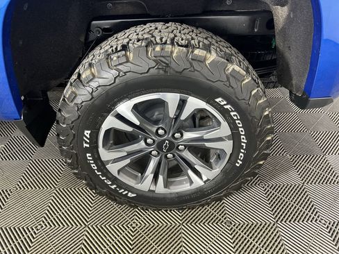 Used 2022 Chevrolet Colorado Z71 AWD/4WD image 30