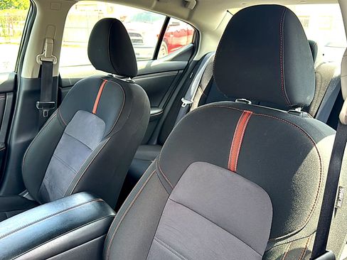 Used 2025 Nissan Sentra SR w/ Midnight Edition FWD image 14