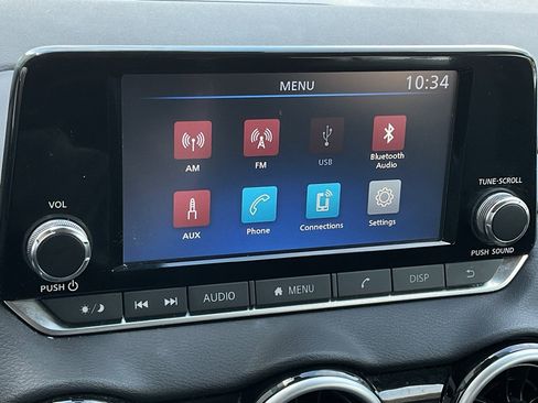 Used 2025 Nissan Sentra S image 28