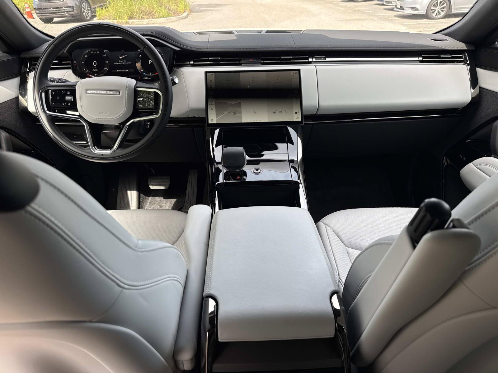 Certified 2025 Land Rover Range Rover Sport SE AWD/4WD image 16