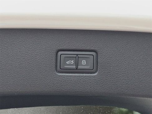 New 2026 Audi Q7 3.0T Premium Plus image 14