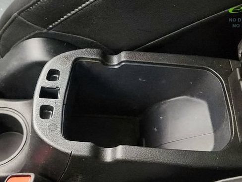 Used 2019 Jeep Compass Limited FWD image 51