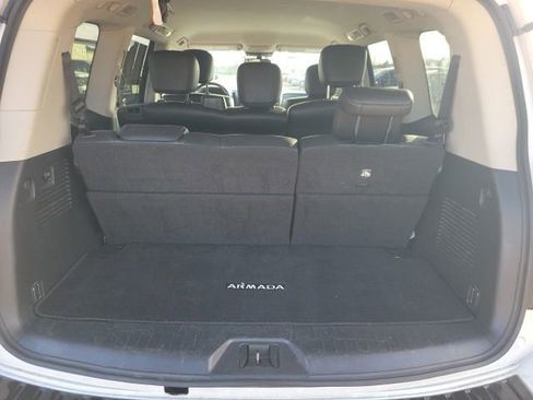 Used 2024 Nissan Armada SV image 26