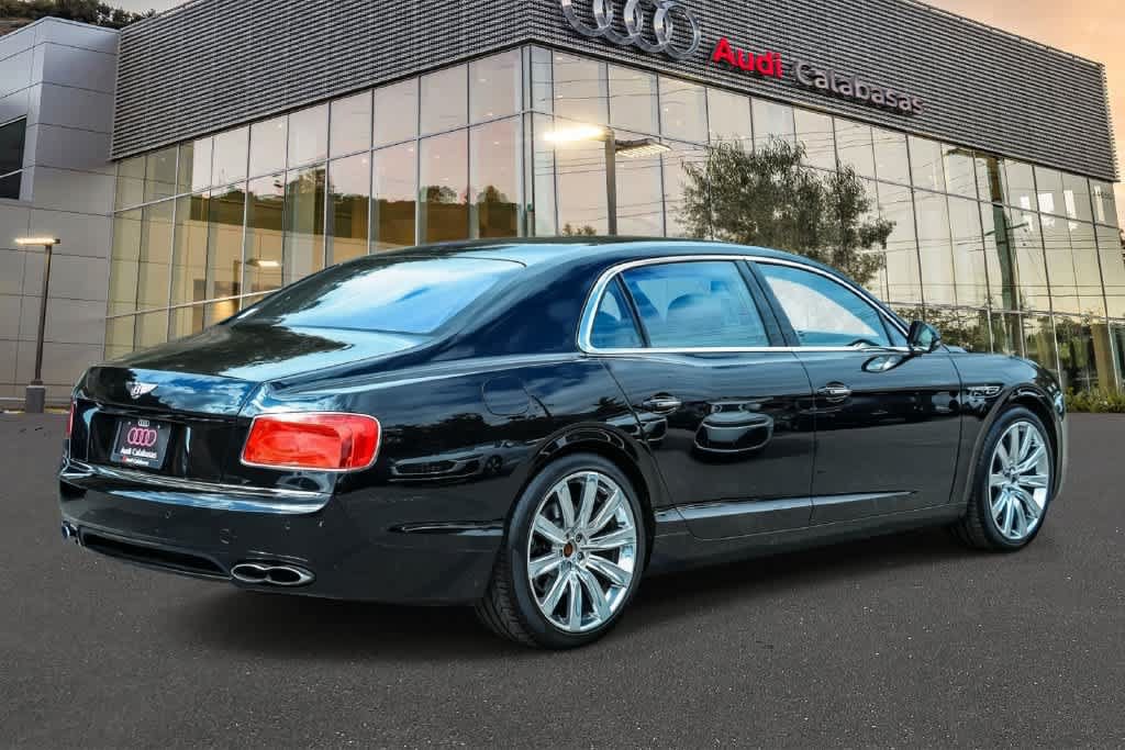 Used 2018 Bentley Flying Spur V8 AWD/4WD image 6