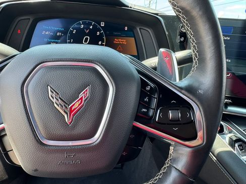 Used 2021 Chevrolet Corvette Stingray Preferred Cpe w/ Engine Appearance Package RWD image 30