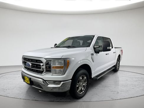 Used 2021 Ford F150 XLT w/ Equipment Group 301A Mid AWD/4WD image 13