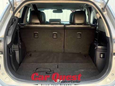 Used 2019 Mitsubishi Outlander SEL AWD/4WD image 15