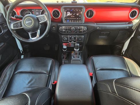 Used 2020 Jeep Gladiator Rubicon AWD/4WD image 26