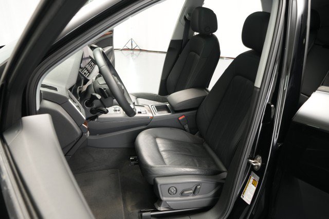 Used 2018 Audi Q5 2.0T Premium AWD/4WD image 21