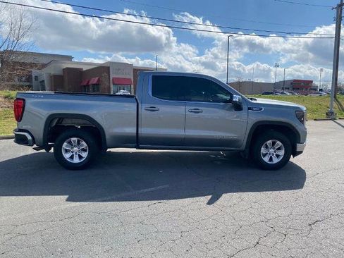 Used 2023 GMC Sierra 1500 SLE image 8