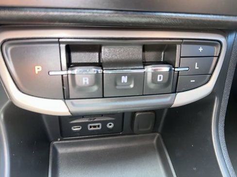 Used 2024 GMC Terrain Denali w/ Black Diamond Edition image 27