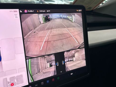 Used 2021 Tesla Model Y Performance image 11