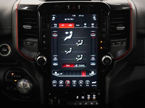 Used 2020 RAM 1500 Rebel AWD/4WD image 15