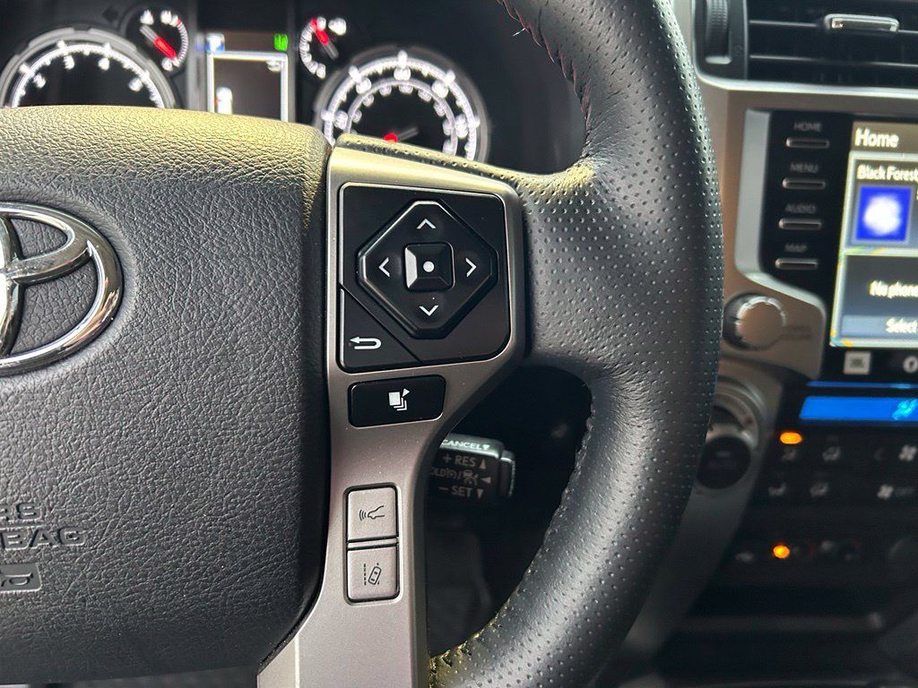 Used 2023 Toyota 4Runner Limited AWD/4WD image 24